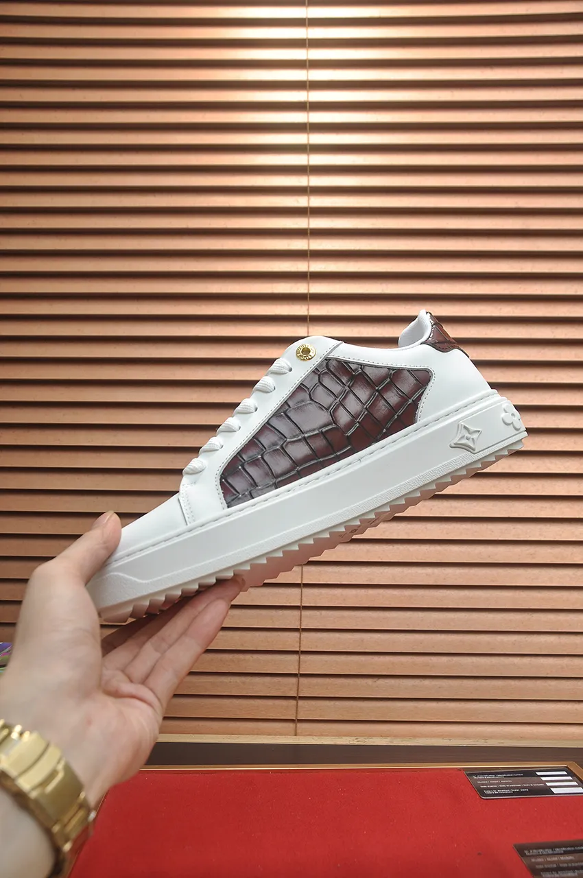 Men's shoes 💰540💶[LOUIS VUITTON] Original order price (water-dyed cowhide lining) new model 🍀LV Louis Vuitton * - top version of LV classic trendy shoes! Made of imported original cowhide, water-dyed cowhide lining, and original wear-resistant rubber outsole! High quality products! Code number 38-45 (45 is custom-made and cannot be returned or exchanged)